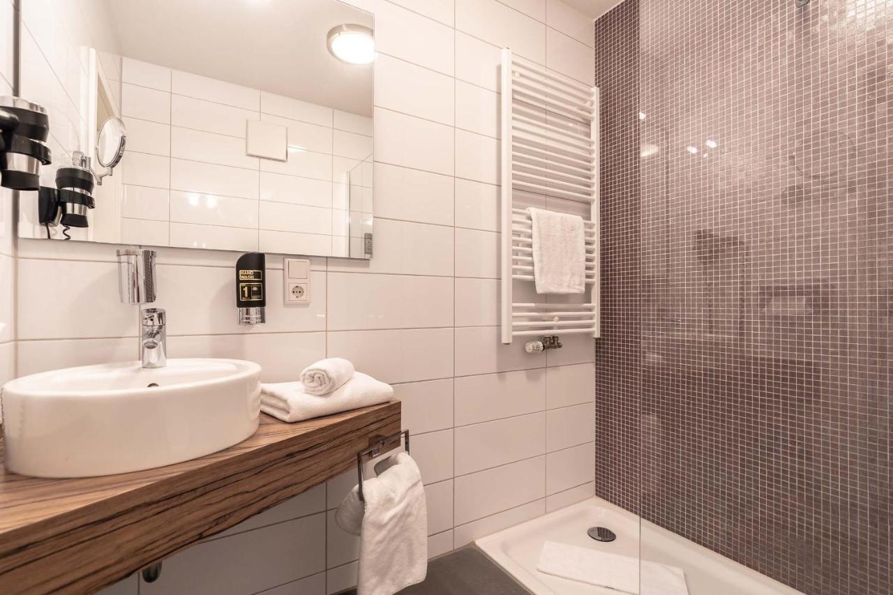 Altstadthotel Guesthouse Die Galerie Ingolstadt Dış mekan fotoğraf